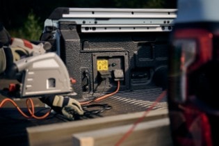 Ford Ranger setzt Erfolgsgeschichte fort ─ zehn Jahre in ...